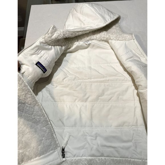 Women's Patagonia White Teddy Bear Fleece Reversible Size Medium | R1 - Picture 6 of 9